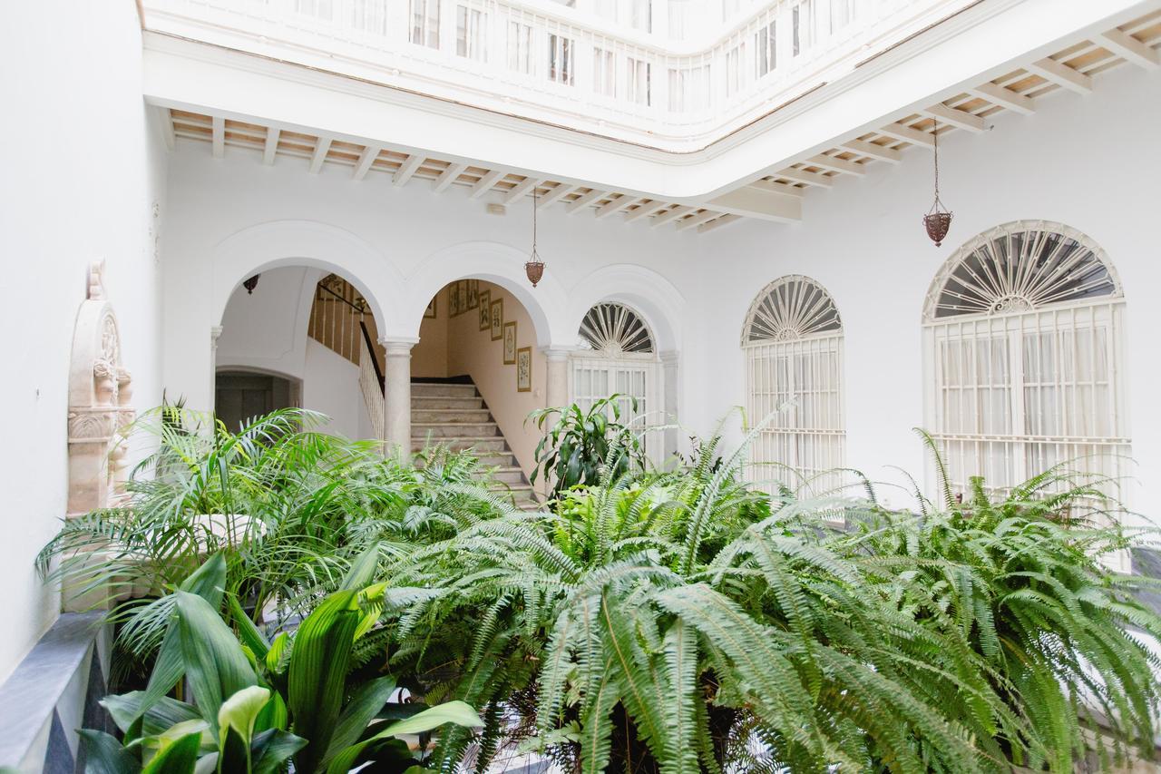 Apartamentos La Botanica, Cádiz Exterior foto
